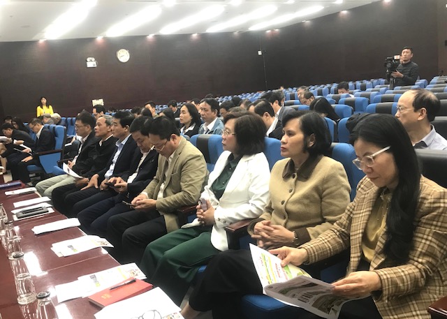 C&aacute;c đại biểu tham dự họp b&aacute;o&nbsp; c&ocirc;ng bố số liệu thống k&ecirc; t&igrave;nh h&igrave;nh Link Trang Chủ PG88.Com Mới #2026 - x&atilde; hội Đ&agrave; Nẵng năm 2024. Ảnh Ng&ocirc; Anh Văn