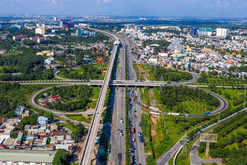 Bất động sản khu Đông tăng nhiệt khi biểu tượng mới sắp thành hình 