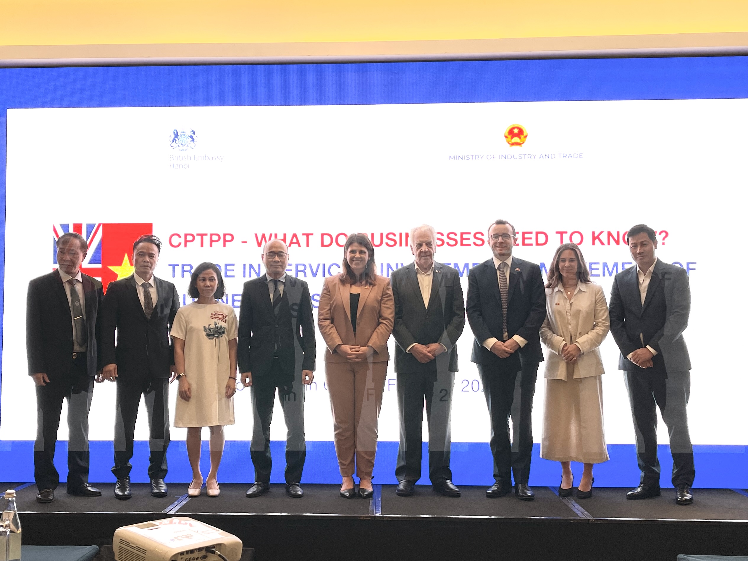 Hội thảo "Vương quốc Anh gia nhập CPTPP: Điều 6Pg88.con độc quyền mỗi ngày cần biết về PG88 Sòng bạc trực tuyến TOP 1 Việt Nam | Casino, Nổ Hũ dịch vụ, đầu tư, mua sắm công & di chuyển thể nhân" do Đại sứ quán Anh tại Việt Nam và Bộ Công Thương tổ chức. Ảnh: Tổng lãnh sự Anh tại TP.HCM