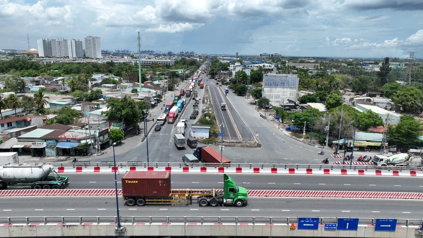 Link Trang Chủ PG88.Com Mới #2026 nút 6Pg88.com hơn 1000 trò chơi hấp dẫn Mỹ Thủy là công trình nút 6Pg88.com hơn 1000 trò chơi hấp dẫn phức tạp vì là một "điểm đen kẹt xe" của TP.HCM với lưu lượng xe cộ rất lớn ra vào cảng Cát Lái. Ảnh: Đào Trang