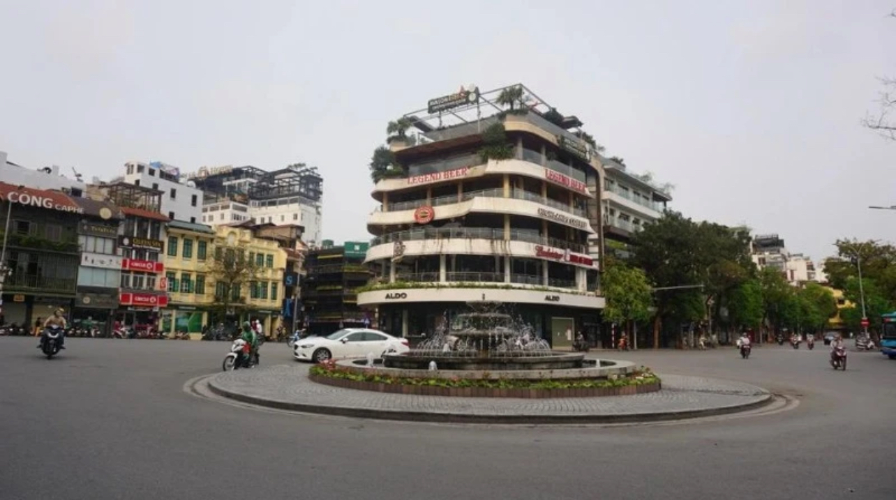 Hà Nội tán thành phương án đề xuất phá bỏ tòa nhà “Hàm cá mập”