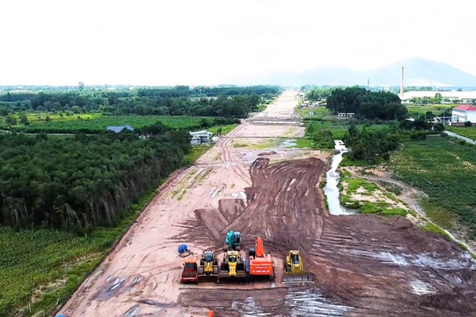 Đồng Nai kiểm điểm 7 nhà thầu vi phạm tiến độ hợp đồng Pg88vn.top độc quyền mỗi ngày trọng điểm 