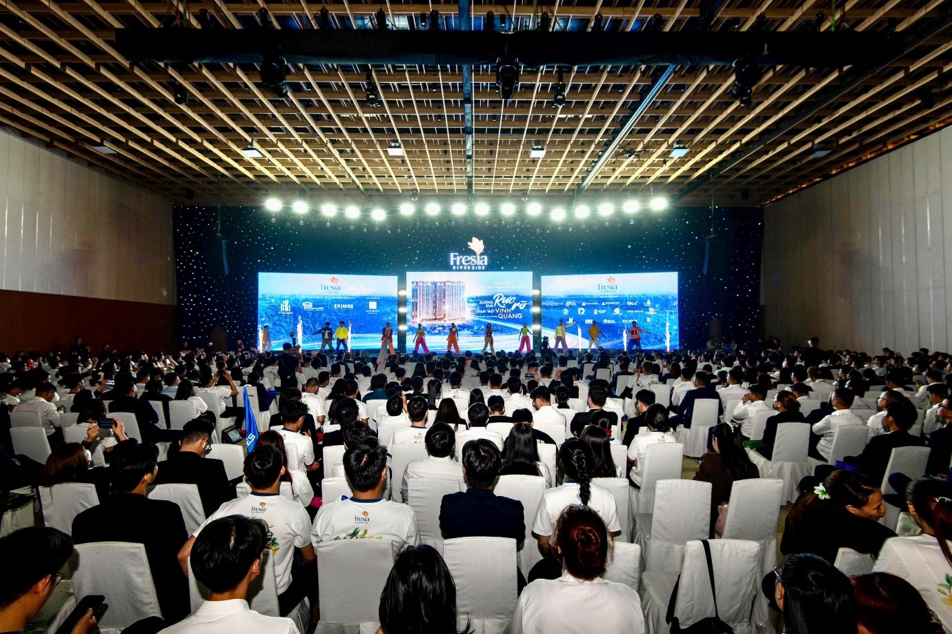 Lễ kick-off dự &aacute;n Fresia Riverside quy tụ hơn 1000 chiến binh PG88 Uy Tín Số 1 Việt Nam - Ảnh: EXIMRS.