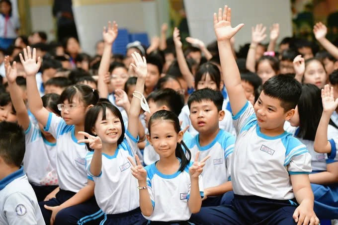 Dự kiến học sinh trường dân lập, tư thục sẽ được hỗ trợ học phí