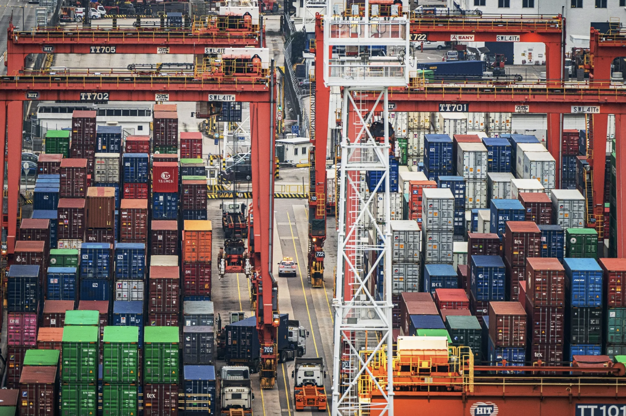 Niềm tin toàn cầu sụt giảm trước thềm chuỗi sự kiện WB, IMF