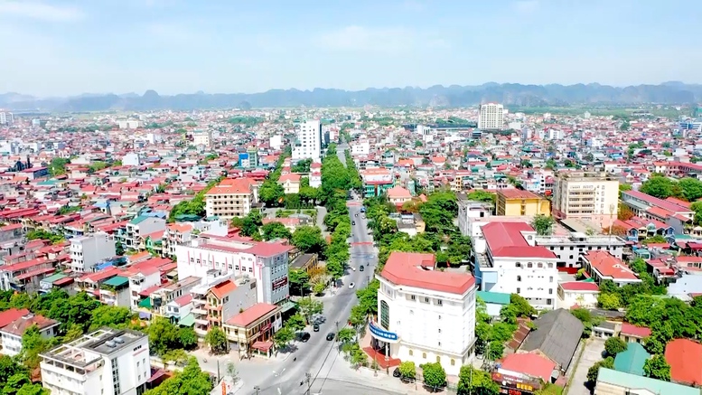 Th&agrave;nh phố Hoa Lư, tỉnh Ninh B&igrave;nh, nơi đặt trung t&acirc;m h&agrave;nh ch&iacute;nh - ch&iacute;nh trị khi s&aacute;p nhập 3 tỉnh H&agrave; Nam, Nam Định v&agrave; Ninh B&igrave;nh