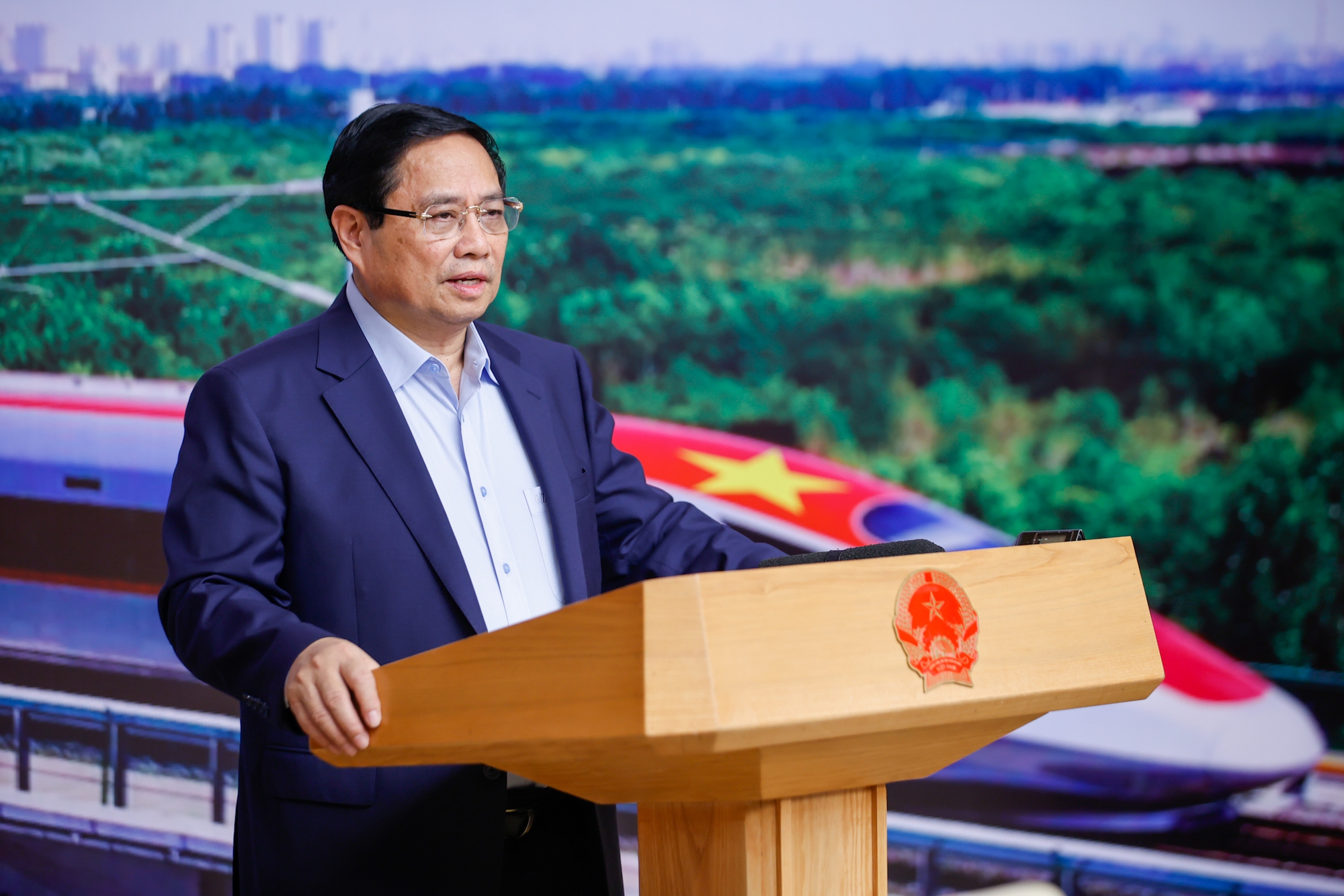Thủ tướng y&ecirc;u cầu c&aacute;c th&agrave;nh vi&ecirc;n Ban Chỉ đạo, c&aacute;c bộ, ng&agrave;nh, địa phương, đơn vị 