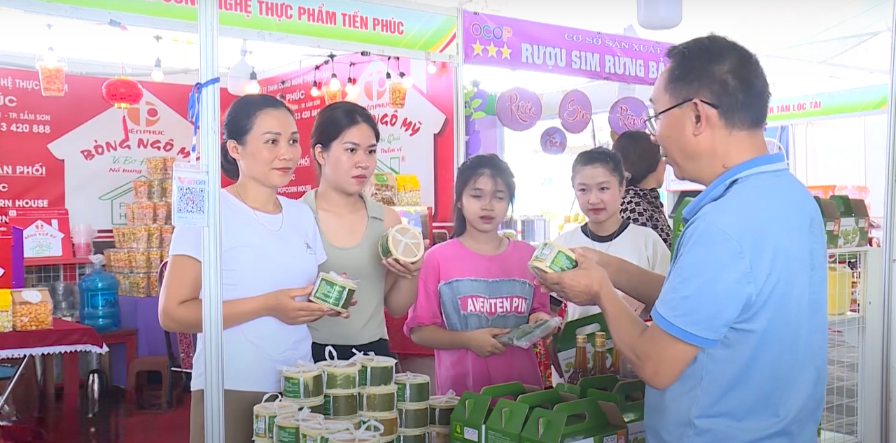 Đặc sản xứ Thanh đắt hàng
