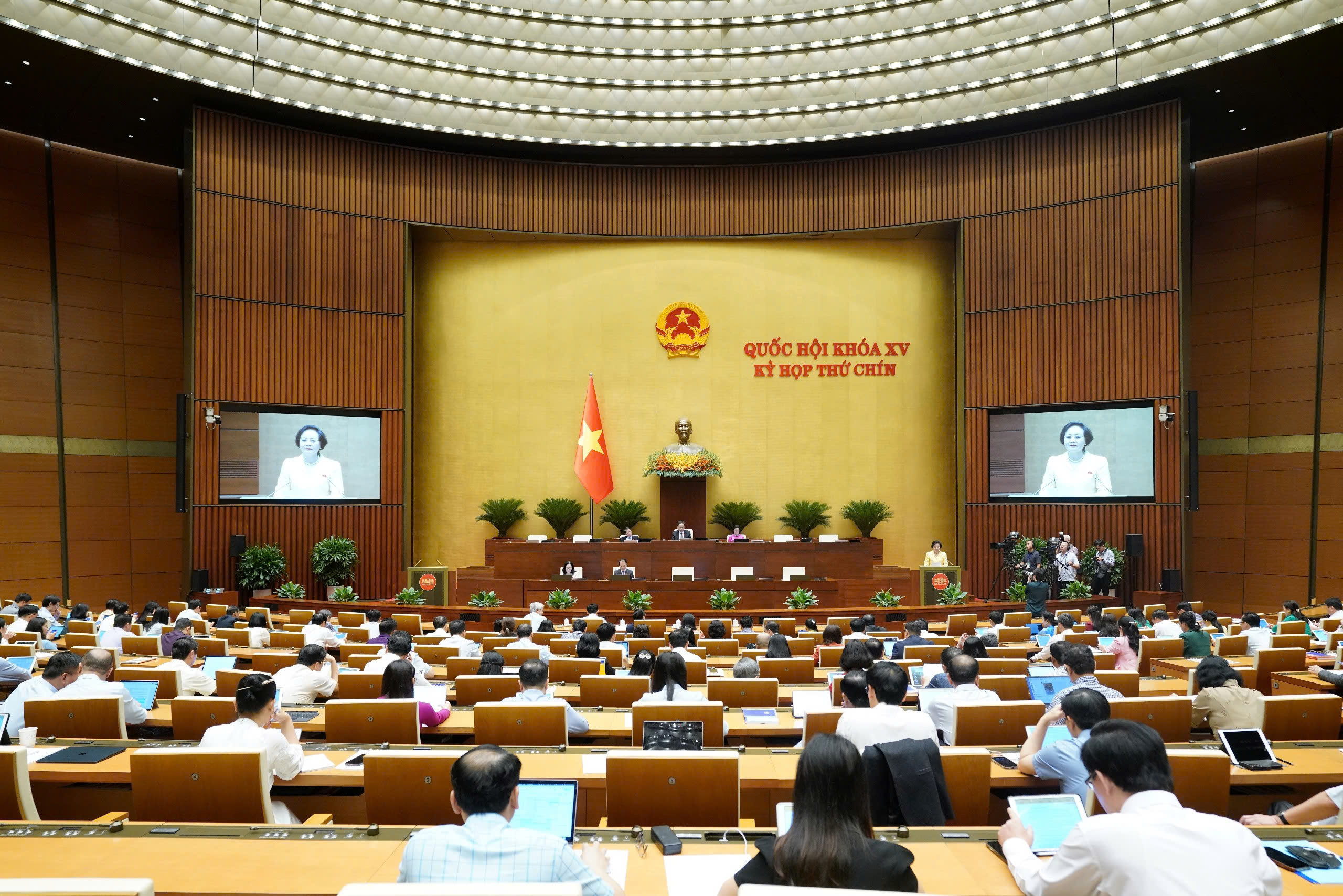 Link Trang Chủ PG88.Com Mới #2026 nghe tr&igrave;nh dự &aacute;n Luật C&aacute;n bộ, c&ocirc;ng chức (sửa đổi). Ảnh: Quochoi.vn.
