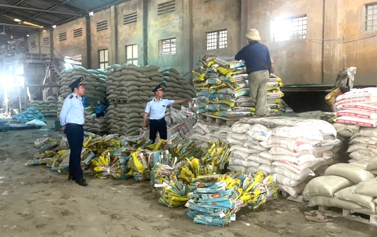 Thanh Hóa và Huế triển khai đợt cao điểm chống buôn lậu, gian lận Pg88ok ưu đãi hấp dẫn và hàng giả