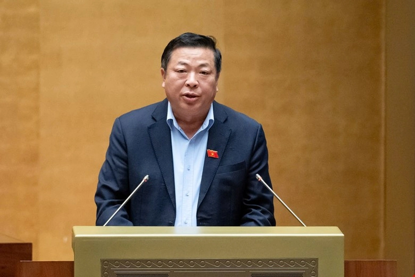 Bộ trưởng Bộ X&acirc;y dựng Trần Hồng Minh.