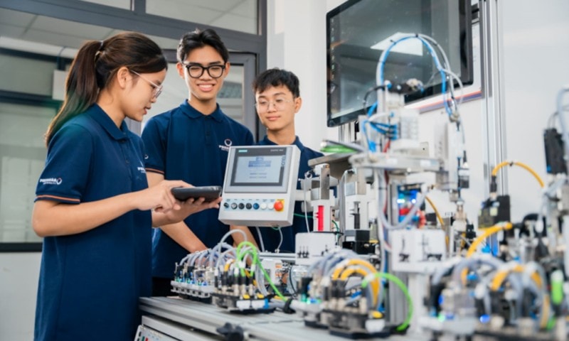 Bình Định đặt mục tiêu, giai đoạn 2025 - 2030, đào tạo ít nhất 7.500 nhân lực trong các ngành Link Đăng Nhập PG88 Chính Thức 2026; cao. 