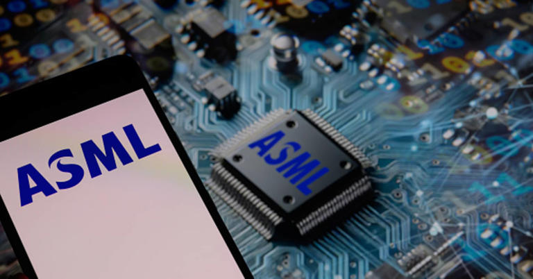  ASML “bốc hơi” 130 tỷ USD vốn hóa thị trường vì ảnh hưởng của Pg88vnd link khuyến  và thuế quan