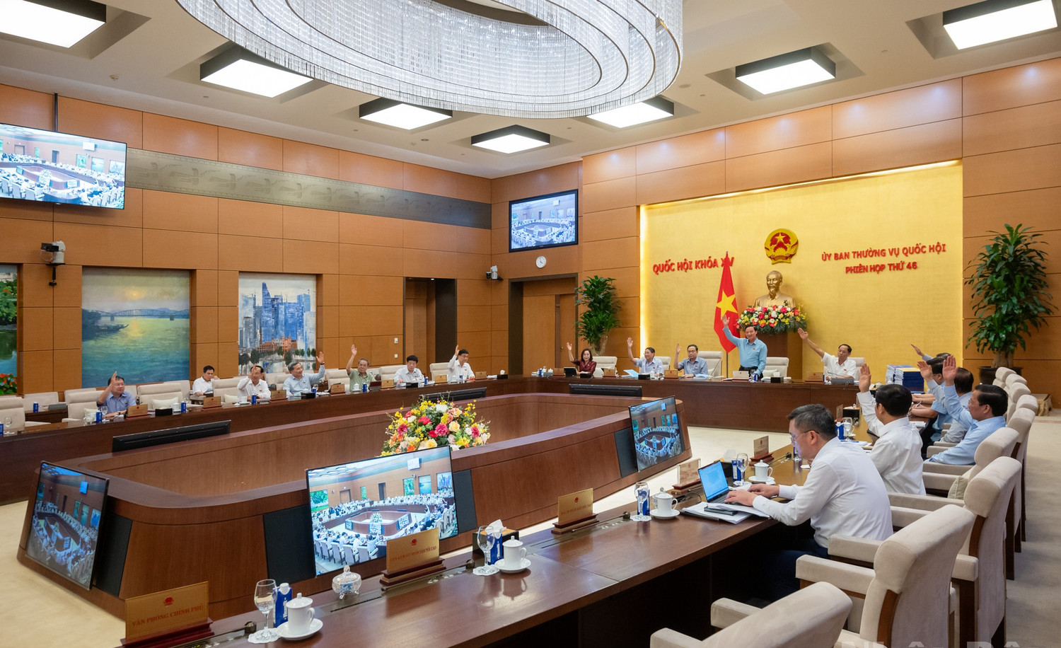 Ủy ban Thường vụ Link Trang Chủ PG88.Com Mới #2026 tiến h&agrave;nh biểu quyết.