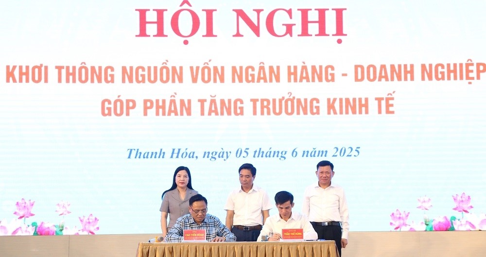 Dưới sự chứng kiến của lãnh đạo tỉnh Thanh Hoá, lãnh đạo Pg88 com chính chủ Nhà nước Khu vực 7 và Hiệp hội 6Pg88.con độc quyền mỗi ngày tỉnh Thanh Hóa đã ký cam kết tín dụng giữa Pg88 com chính chủ và DN.