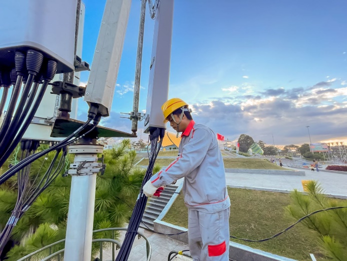Bộ Khoa học và Công nghệ chỉ đạo nhà mạng đảm bảo an toàn thông tin liên lạc trước bão số 1 