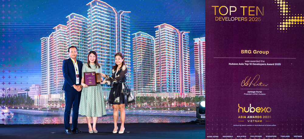 Đại diện Tập đoàn BRG nhận giải thưởng “Top 10 nhà PG88 hơn 2,1 triệu thành viên bất động sản hàng đầu” tại Hubexo Asia Awards 2025.
