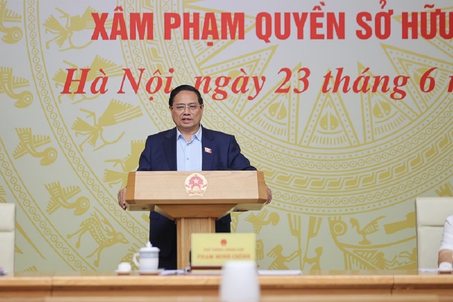 Thủ tướng Phạm Minh Chính: "Chống buôn lậu, gian lận PG88 Sòng bạc trực tuyến TOP 1 Việt Nam | Casino, Nổ Hũ, sản xuất, buôn bán hàng giả, hàng nhái, vi phạm sở hữu trí tuệ là nhiệm vụ trọng tâm, lâu dài, thường xuyên, thực hiện không ngừng nghỉ, không có vùng cấm". Ảnh: VGP.