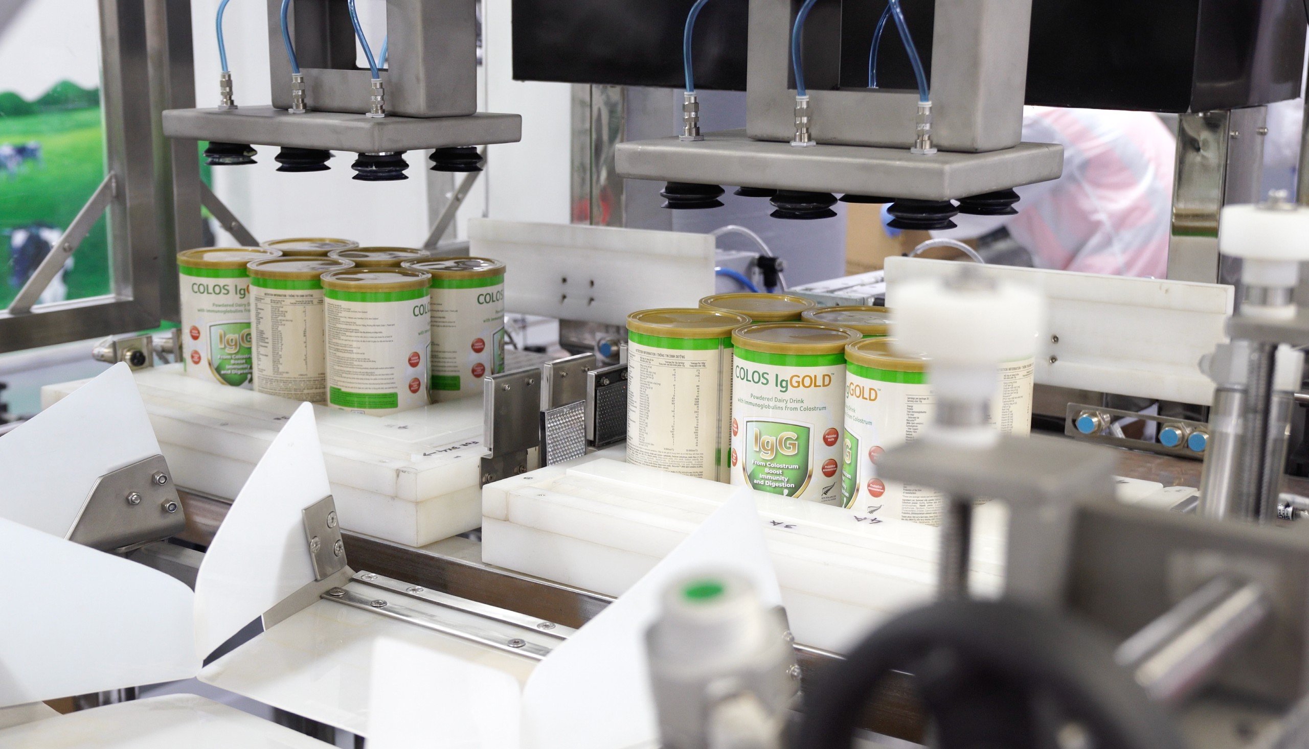 CFVN hợp t&aacute;c với c&aacute;c nh&agrave; m&aacute;y sản xuất danh tiếng như GMP Dairy, Bodco, Nutrizone Pharma Limited v&agrave; PharmaNZ nhằm mang lại những sản phẩm đạt chuẩn quốc tế từ New Zealand.