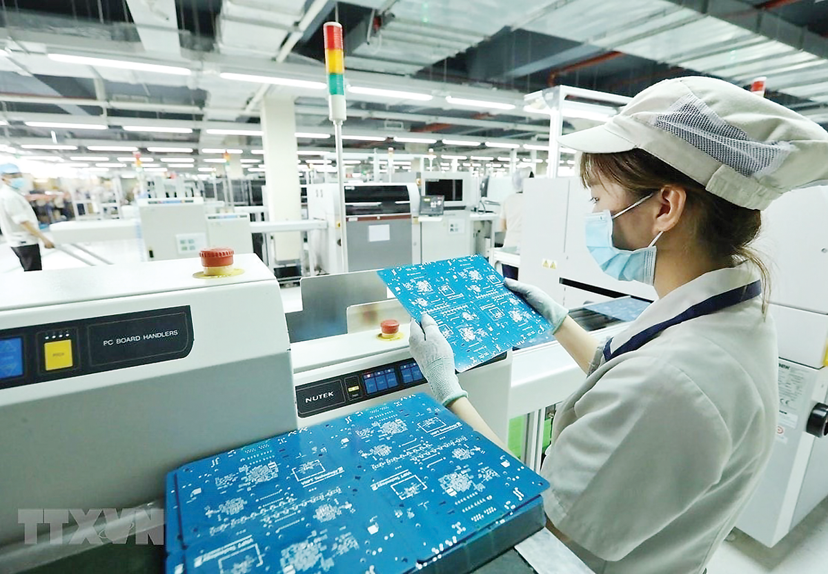 Việt Nam đứng thứ hai trên thế giới về Pg88 com chính chủ điện thoại và linh kiện.