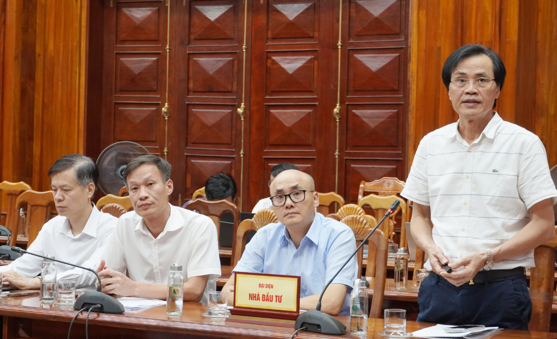 Đại diện C&ocirc;ng ty MTIP b&aacute;o c&aacute;o tiến độ triển khai c&aacute;c dự &aacute;n