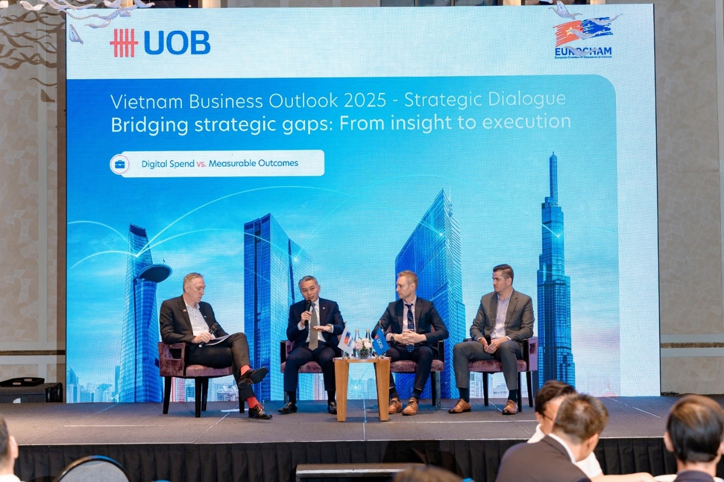 Hội nghị &ldquo;Triển vọng PG88 Uy Tín Số 1 Việt Nam Việt Nam 2025: Năng lực th&iacute;ch ứng trong kỷ nguy&ecirc;n bất định&rdquo;, do UOB Việt Nam v&agrave; EuroCham đồng tổ chức.