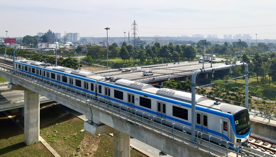 Với Đề &aacute;n metro, TP.HCM kỳ vọng&nbsp;g&oacute;p phần t&aacute;i cấu tr&uacute;c hệ thống giao th&ocirc;ng c&ocirc;ng cộng của th&agrave;nh phố, giảm kẹt xe v&agrave; &ocirc; nhiễm, bảo vệ m&ocirc;i trường