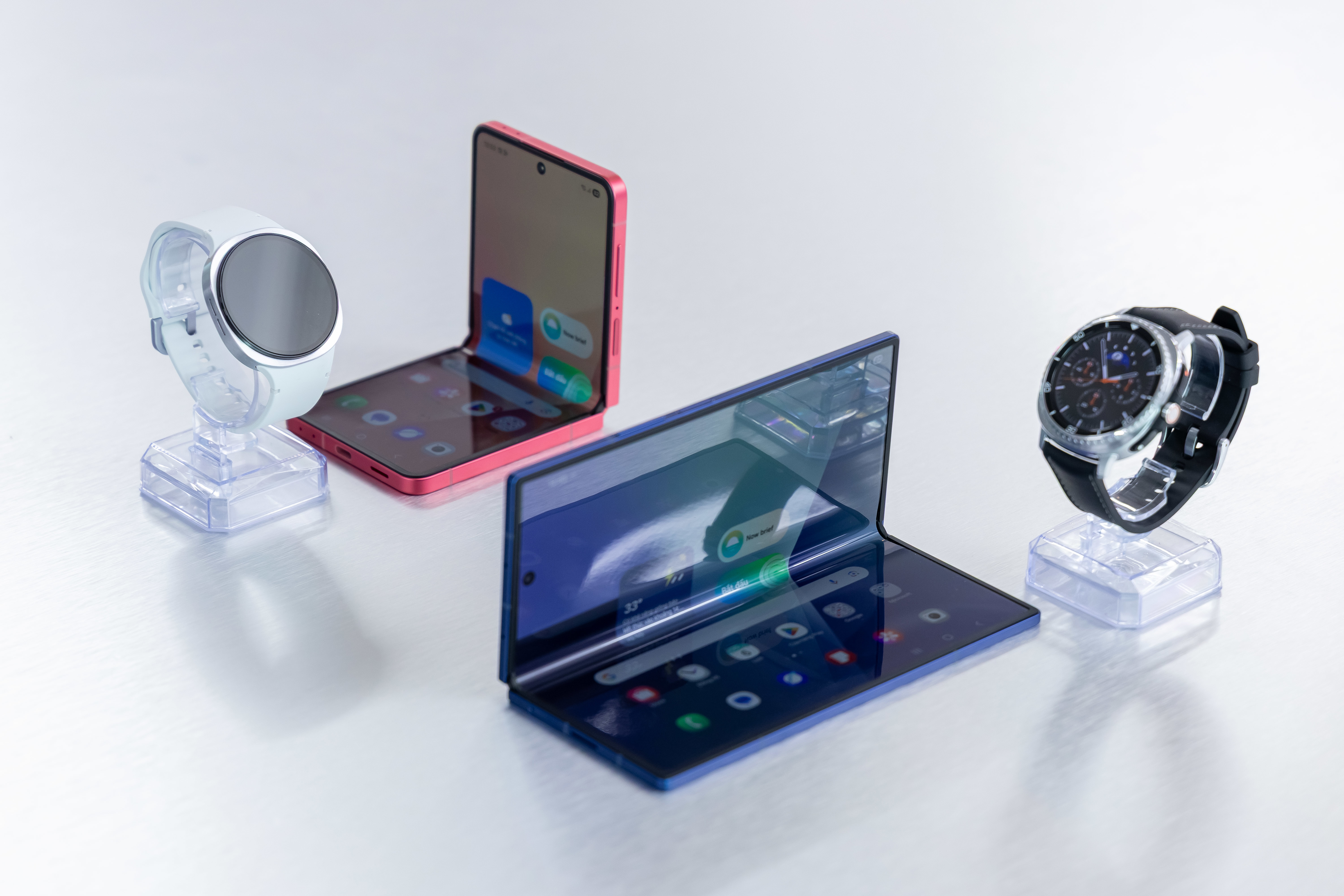 Thiết bị gập v&agrave; AI ch&iacute;nh l&agrave; bộ đ&ocirc;i chiến lược trong thập kỷ của Samsung.