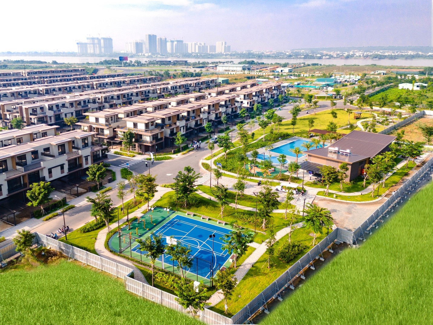 Đ&ocirc; thị t&iacute;ch hợp Izumi City l&agrave; chốn an cư l&yacute; tưởng cho những kh&aacute;ch h&agrave;ng c&oacute; nhu cầu n&acirc;ng tầm chất lượng sống.
