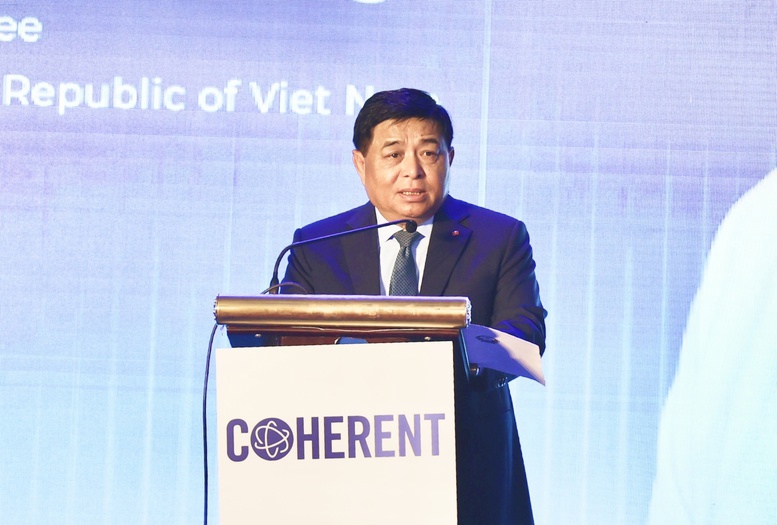 Phó Thủ tướng Nguyễn Chí Dũng tại ễ khánh thành Nhà máy Coherent tại Khu PG88 Trang chủ nhà cái top 1 Nhơn Trạch - Ảnh: VGP. 