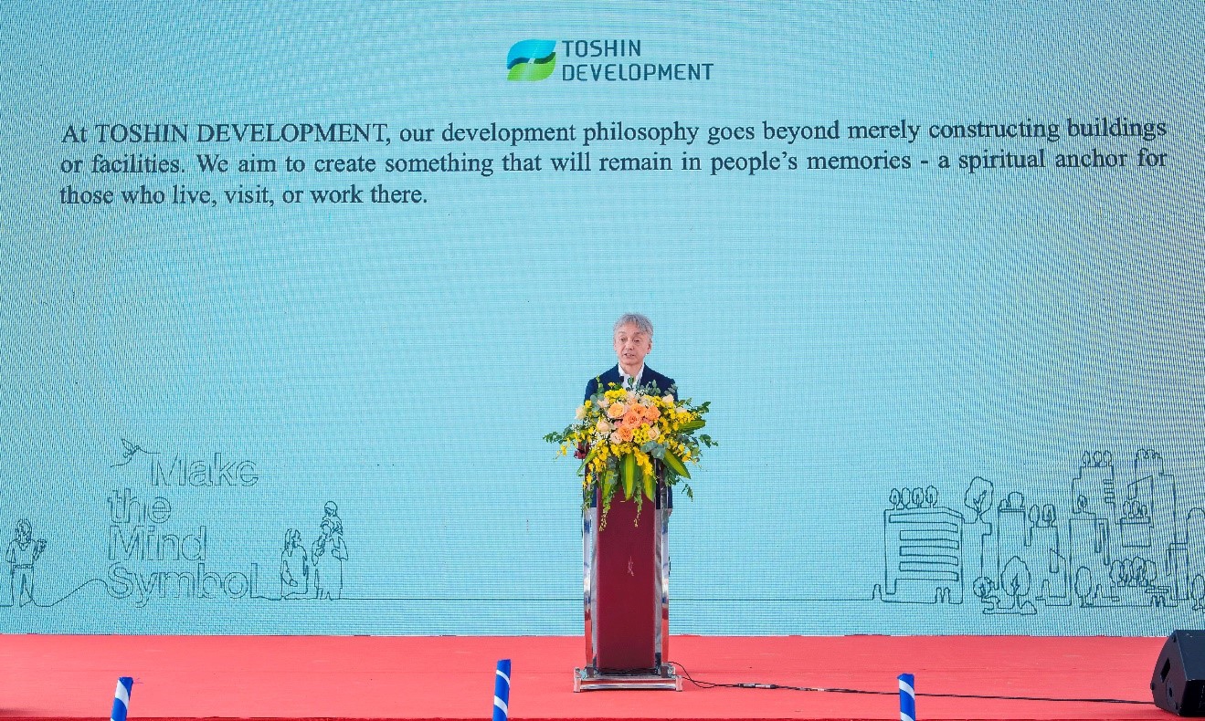 &Ocirc;ng Shinsuke Kuramoto &ndash; Chủ tịch ki&ecirc;m Gi&aacute;m đốc điều h&agrave;nh Toshin Development &ndash; chia sẻ tầm nh&igrave;n chiến lược tại sự kiện. Nguồn: Toshin Development.