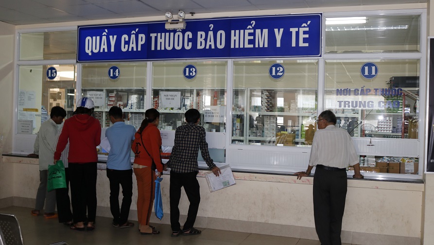Tháo gỡ những vướng mắc trong việc thanh toán chi phí thuốc điều trị vượt hạng tại bệnh viện vệ tinh