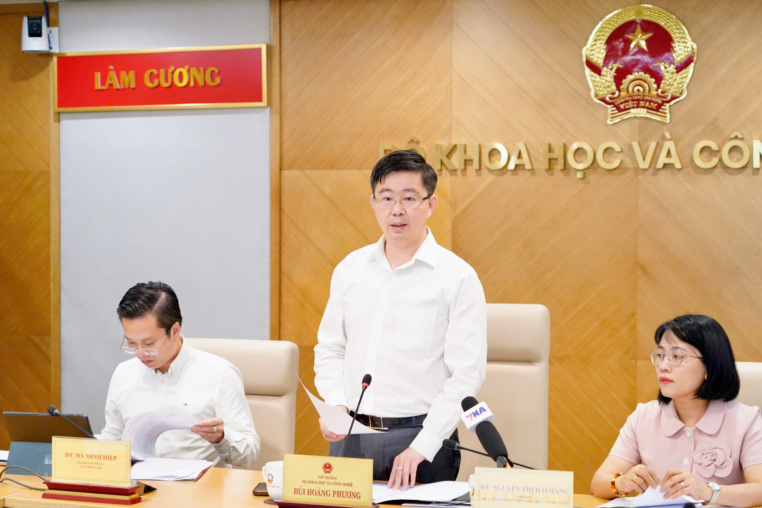 Đẩy mạnh cơ chế đặt hàng để thúc đẩy nghiên cứu công nghệ chiến lược