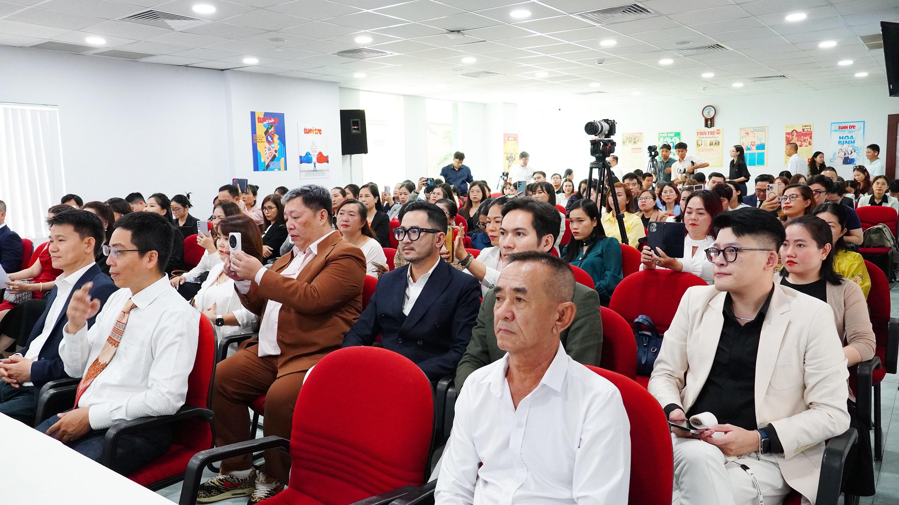 C&aacute;c tổ chức, chuy&ecirc;n gia, PG88 Link Dễ Nhớ Pg88.com v&agrave; người tham gia bảo hiểm đ&atilde; c&ugrave;ng nhau lắng nghe, chia sẻ g&oacute;c nh&igrave;n đa chiều về ng&agrave;nh bảo hiểm tại tọa đ&agrave;m.