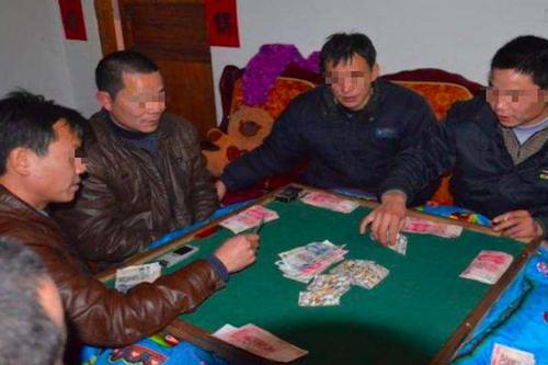 Xu thế dòng tiền: Giảm danh mục ngắn hạn 3