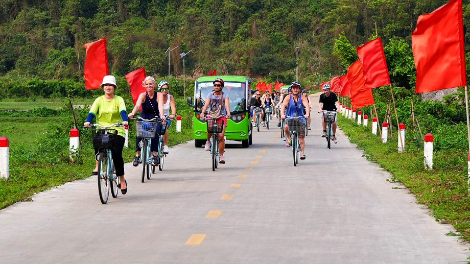 Làng Việt Hải được định hướng chuyển đổi xanh, phát triển du lịch gắn với bảo vệ môi sinh. Ảnh: CTV