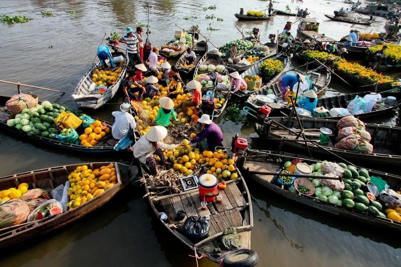 Cùng với nhiều chợ nổi khác ở ĐBSCL, chợ nổi Cái Răng đã trở thành thương hiệu du lịch của thành phố Cần Thơ.