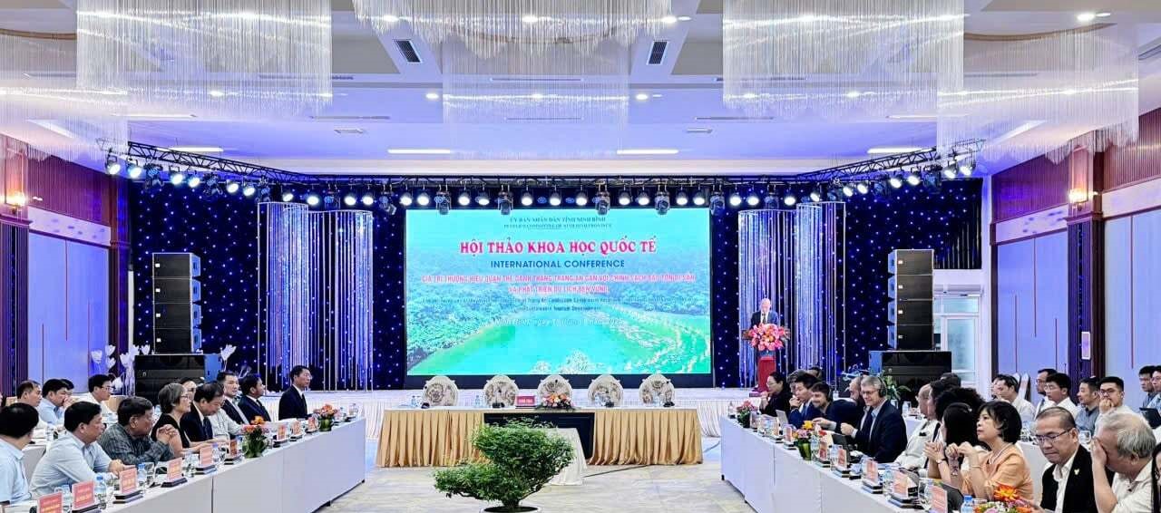 Toàn cảnh hội thảo. Ảnh: N M