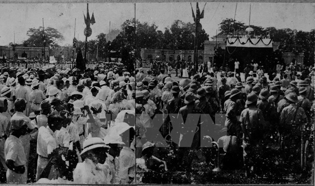 Ngày 2/9/1945, Chủ tịch Hồ Chí Minh đã chính thức đọc bản Tuyên ngôn độc lập tại Quảng trường Ba Đình lịch sử, khai sinh nước Việt Nam Dân chủ Cộng hòa - nay là nước CHXHCN Việt Nam. Ảnh: TTXVN