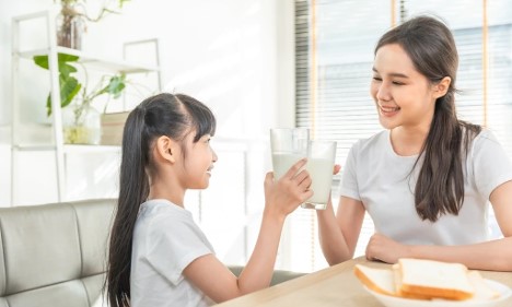 Thực phẩm bổ sung hỗ trợ sức khỏe, cung cấp chất dinh dưỡng cần thiết cho trẻ trong điều kiện cần nhiều vi chất để phát triển toàn diện.