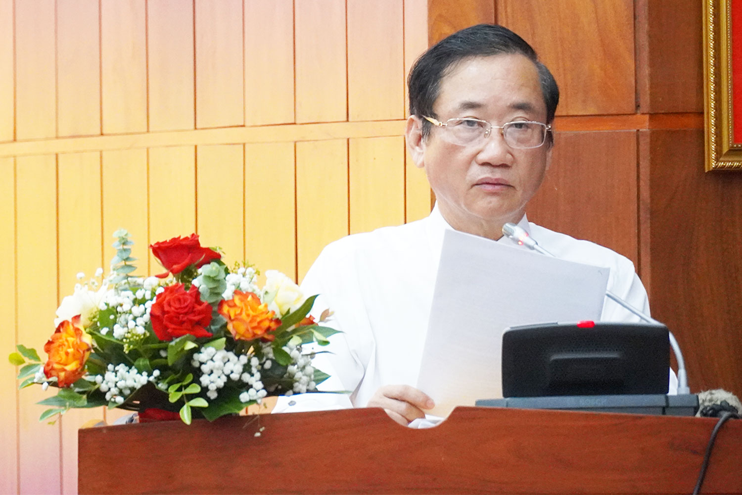 Ông Hồ Đại Nam, nguyên Ủy viên Ban Thường vụ Tỉnh ủy, nguyên Trưởng Ban Tuyên giáo và Dân vận Tỉnh ủy Quảng Trị, Chủ nhiệm đề tài phát biểu&nbsp;