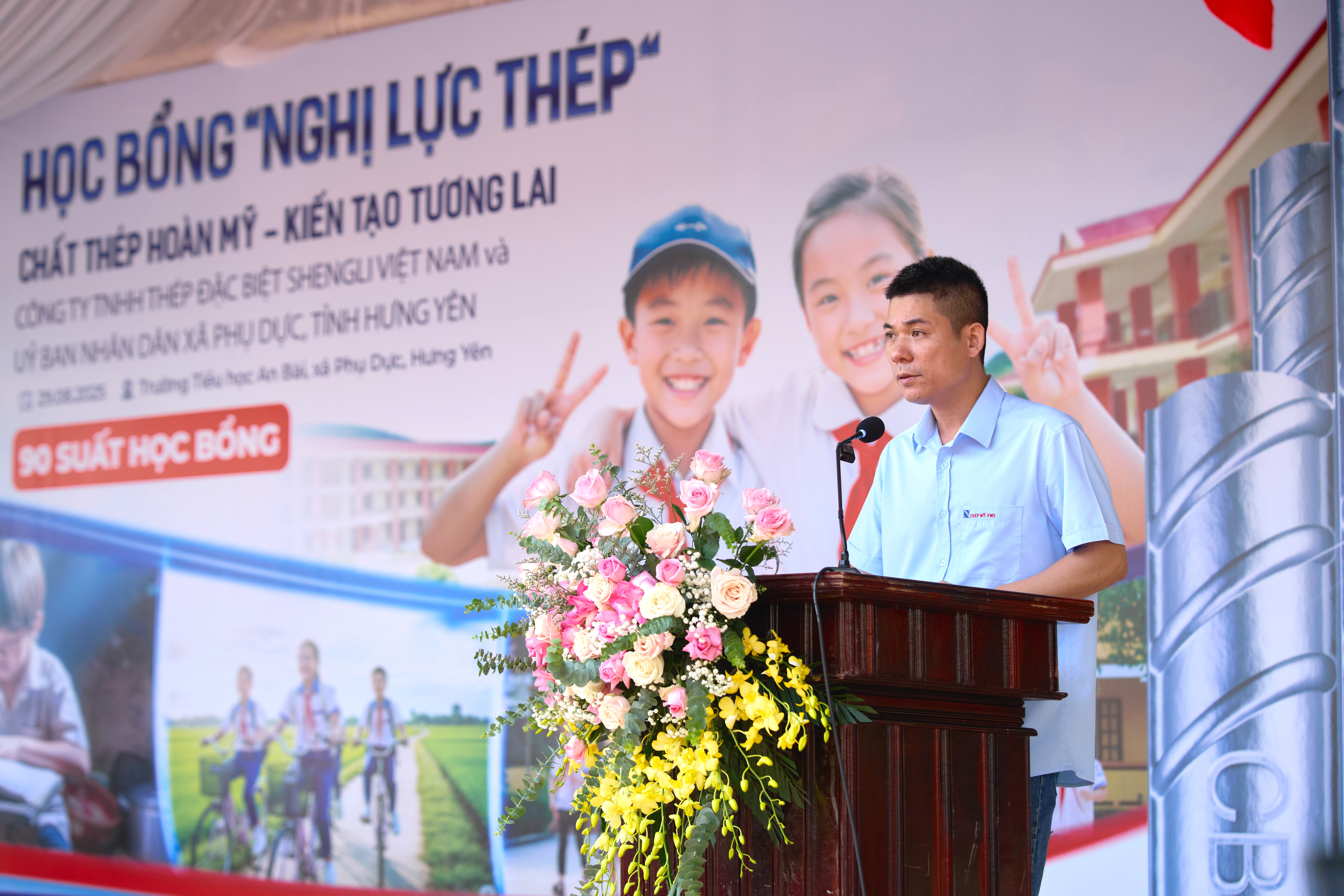 Ông Lâm Kiến Ân - Đại diện Công ty TNHH Thép Đặc Biệt Shengli Việt Nam chia sẻ hành trình ý nghĩa của chương trình.