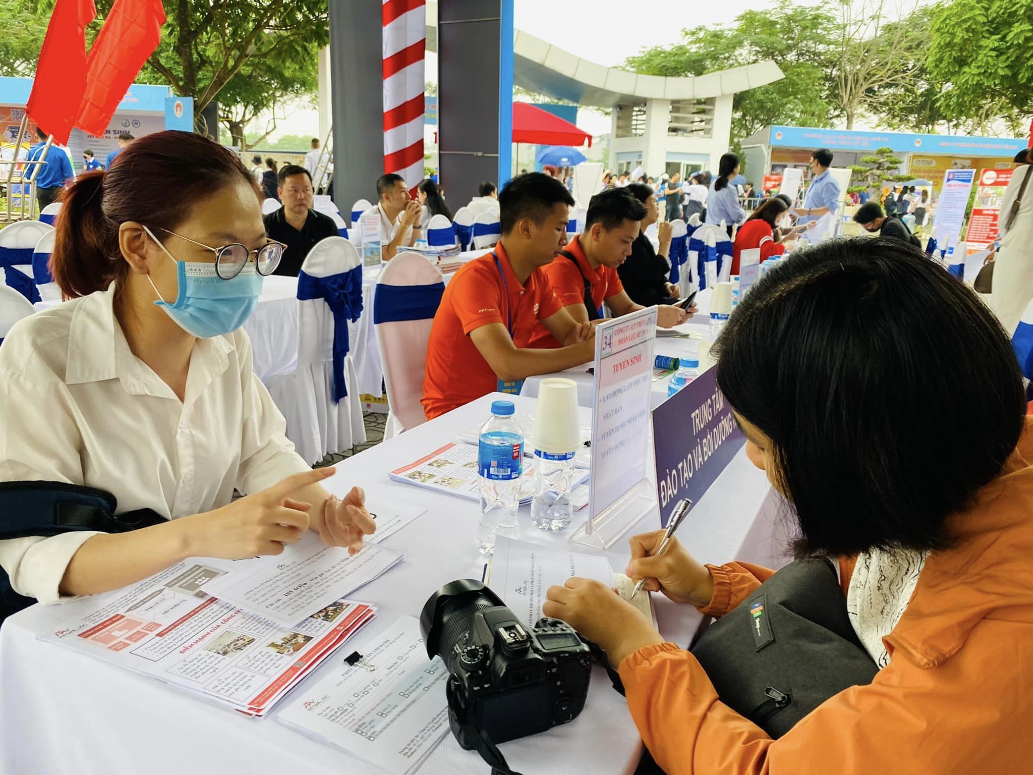 6Pg88.con độc quyền mỗi ngày phỏng vấn tuyển dụng lao động. Ảnh: Nhật Dương.