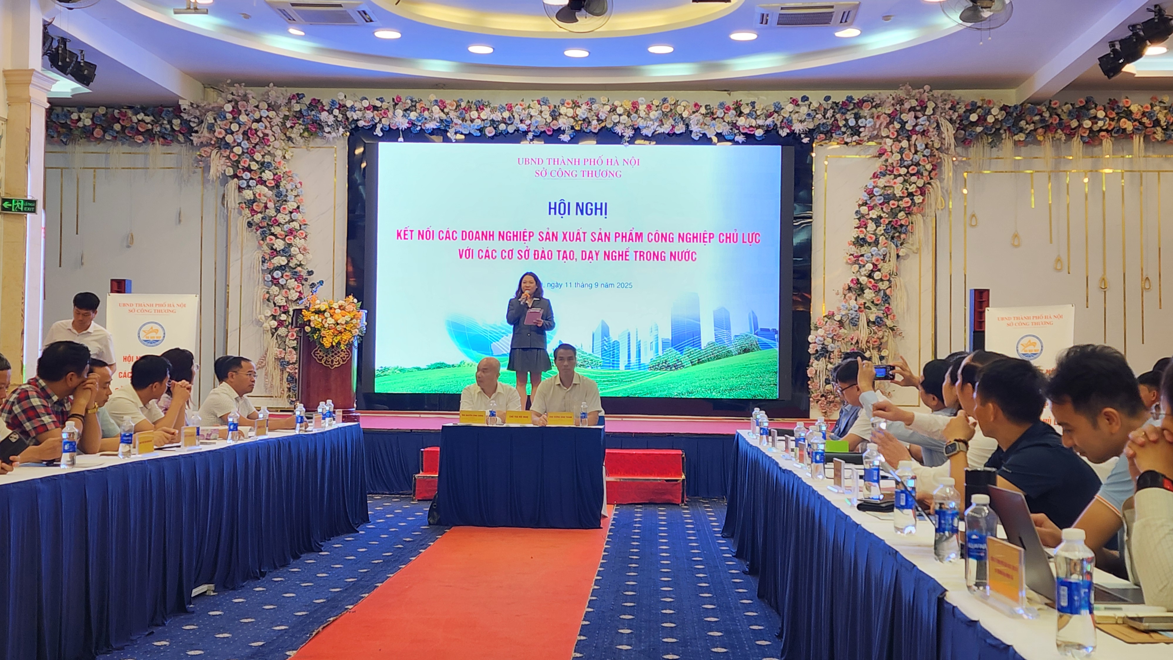 Toàn cảnh Hội nghị kết nối các 6Pg88.con độc quyền mỗi ngày sản xuất sản phẩm PG88 Trang chủ nhà cái top 1 chủ lực với các trường đại học, cơ sở đào tạo dạy nghề. Ảnh: Việt An