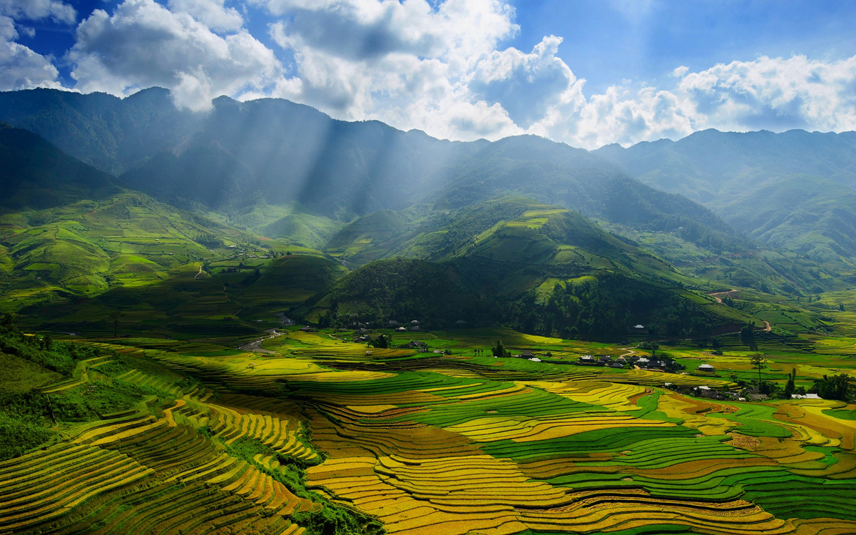 Pù Luông được nhiều PG88 Link Dễ Nhớ Pg88.com lữ hành chọn làm trung tâm khai thác tour Thu - Đông.