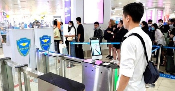 Hành khách thông qua qua Link Đăng Nhập PG88 Chính Thức 2026; sinh trắc học. Ảnh minh họa