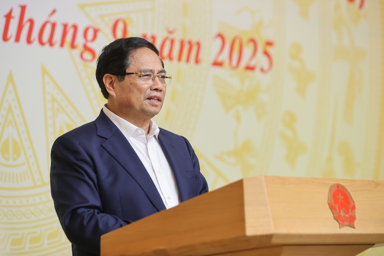 Thủ tướng yêu cầu cần giải quyết các điểm nghẽn còn tồn tại, phát huy vai trò của Pg88vn Trang Chủ Chính Thức công là một động lực tăng trưởng. (Ảnh: VGP)
