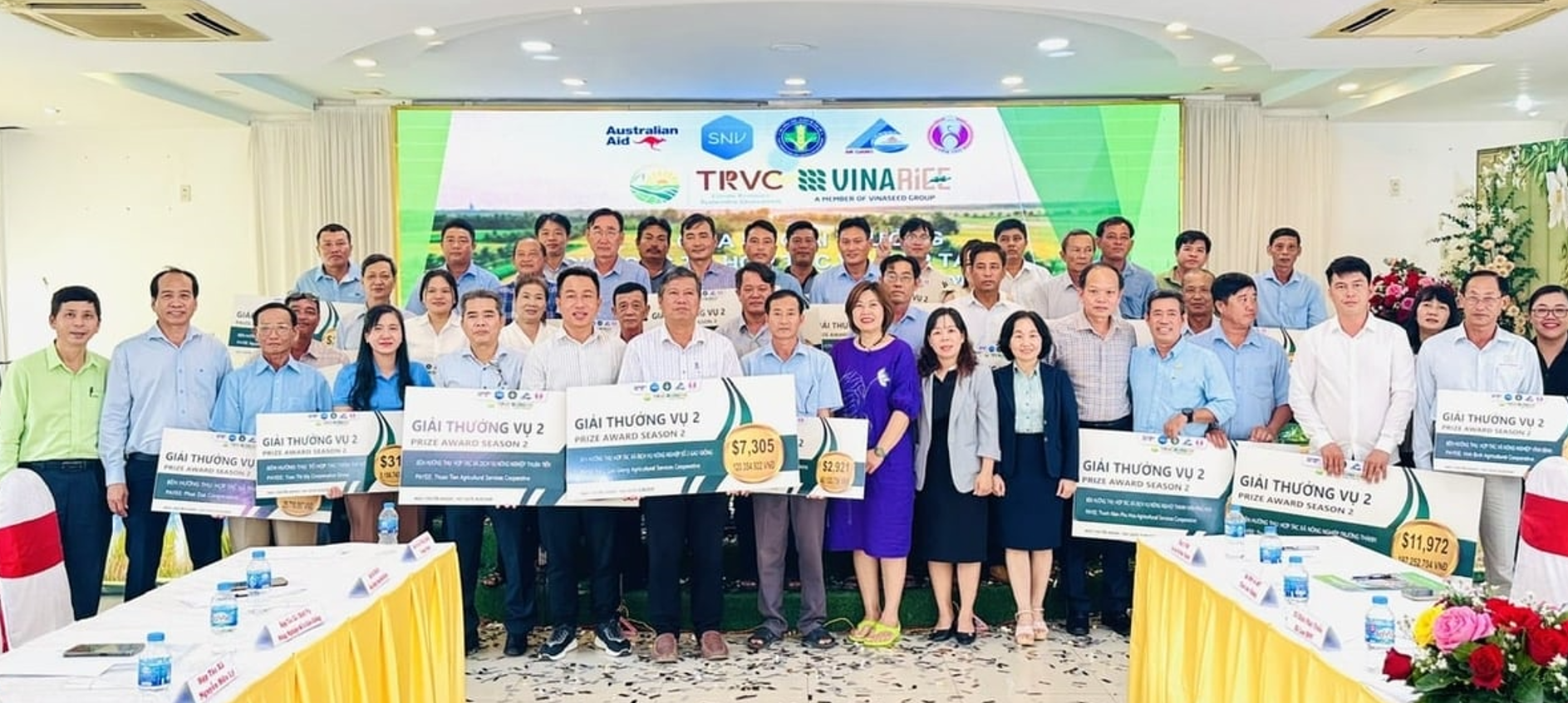 Trao giải thưởng cho nông dân trồng lúa  từ Link Trang Chủ PG88.Com Mới #2026 TRVC.