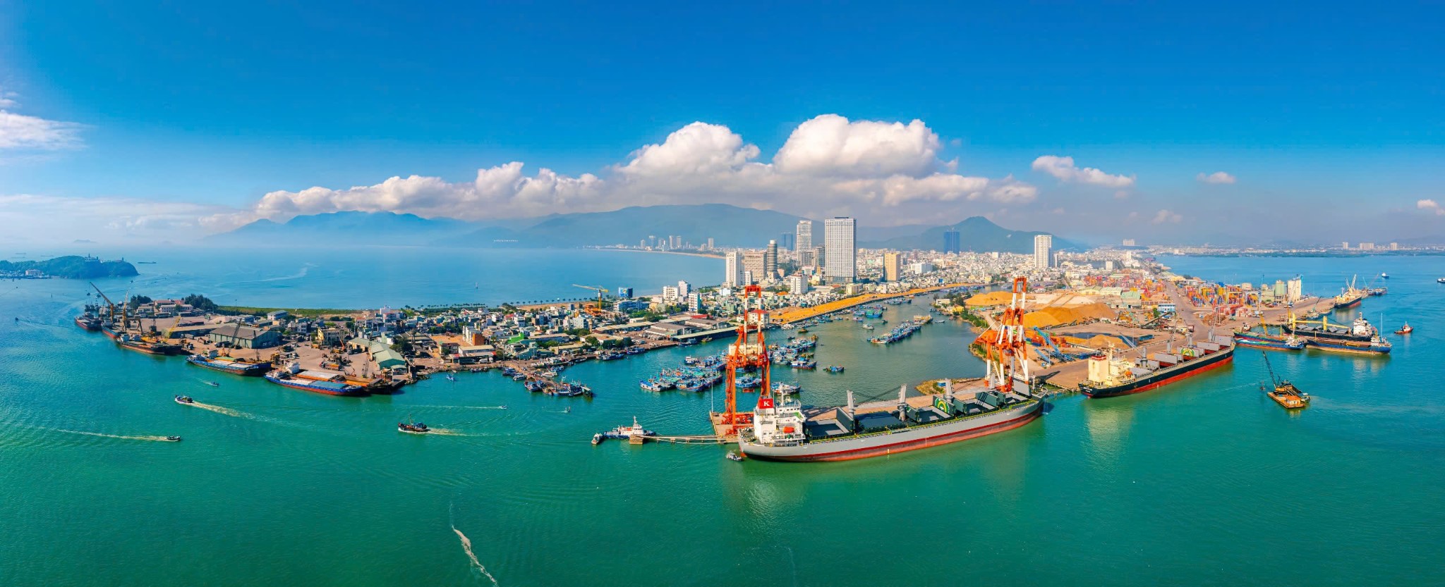 Hậu sáp nhập, Quy Nhơn hội tụ đủ điều kiện để trở thành “đầu tàu” tăng trưởng của Gia Lai