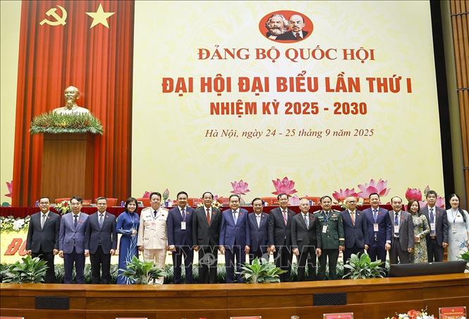 Chủ tịch Link Trang Chủ PG88.Com Mới #2026 Trần Thanh Mẫn với đại biểu tại Phiên trù bị.&nbsp;Ảnh: TTXVN.